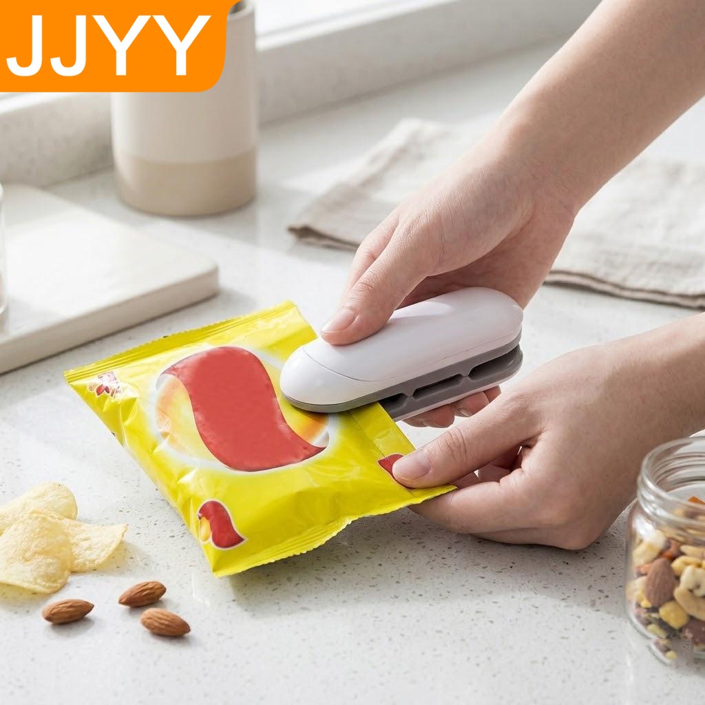 Kitchen Gadgets Machine - Vacuum Sealer Machine for Food Preservation